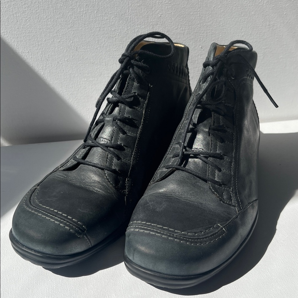 Durea Gray Ankle Boot Fall Hiking size 8.5 USA size marked in show is 6.5 UK